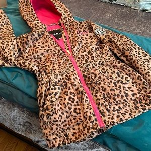DKNY jacket in Great condition, brown with cheetah print and Pink lining.